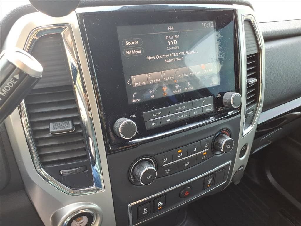 Used 2021 Nissan Titan SV AWD/4WD image 30