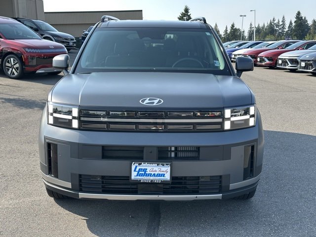 Used 2025 Hyundai Santa Fe Limited image 2