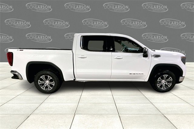 New 2026 GMC Sierra 1500 SLE image 5