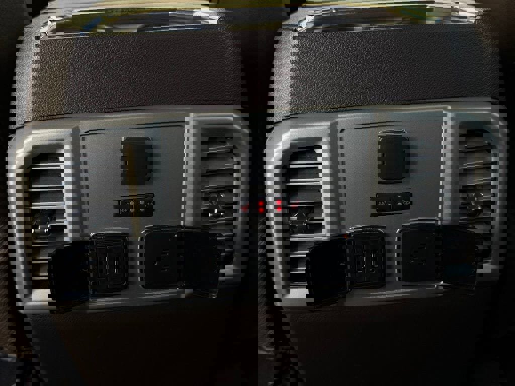 Used 2020 Ford F150 King Ranch image 27