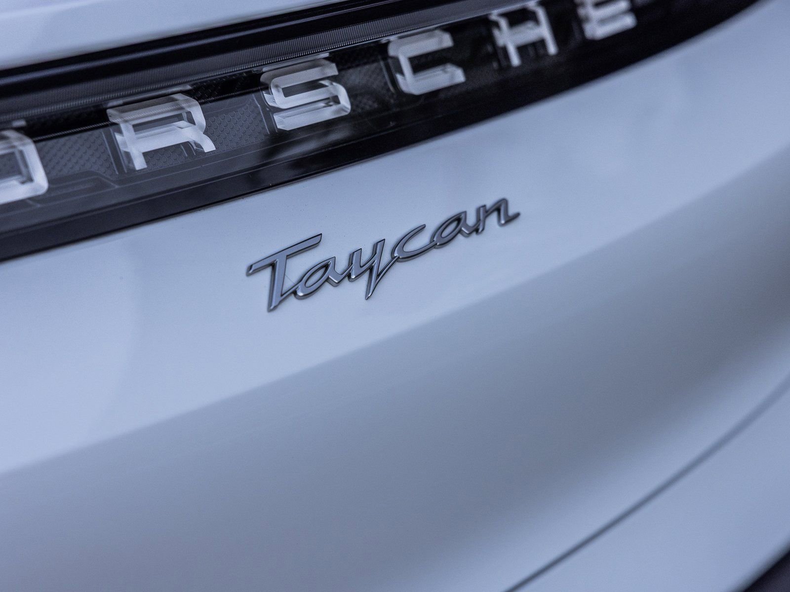 Certified 2023 Porsche Taycan image 24