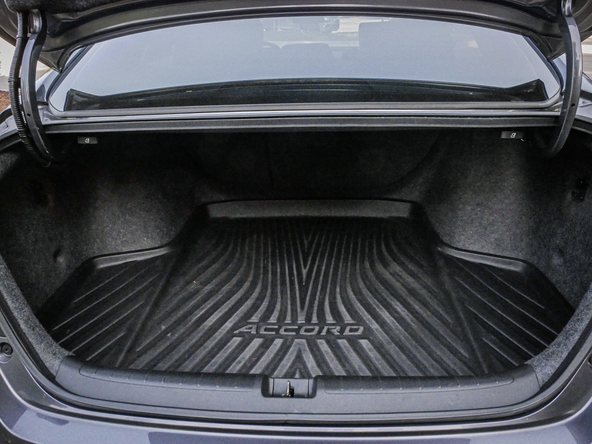 Used 2020 Honda Accord Sport image 31