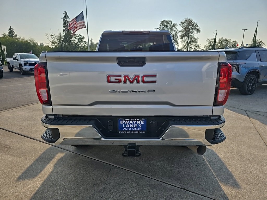 Used 2022 GMC Sierra 3500 Pro image 5