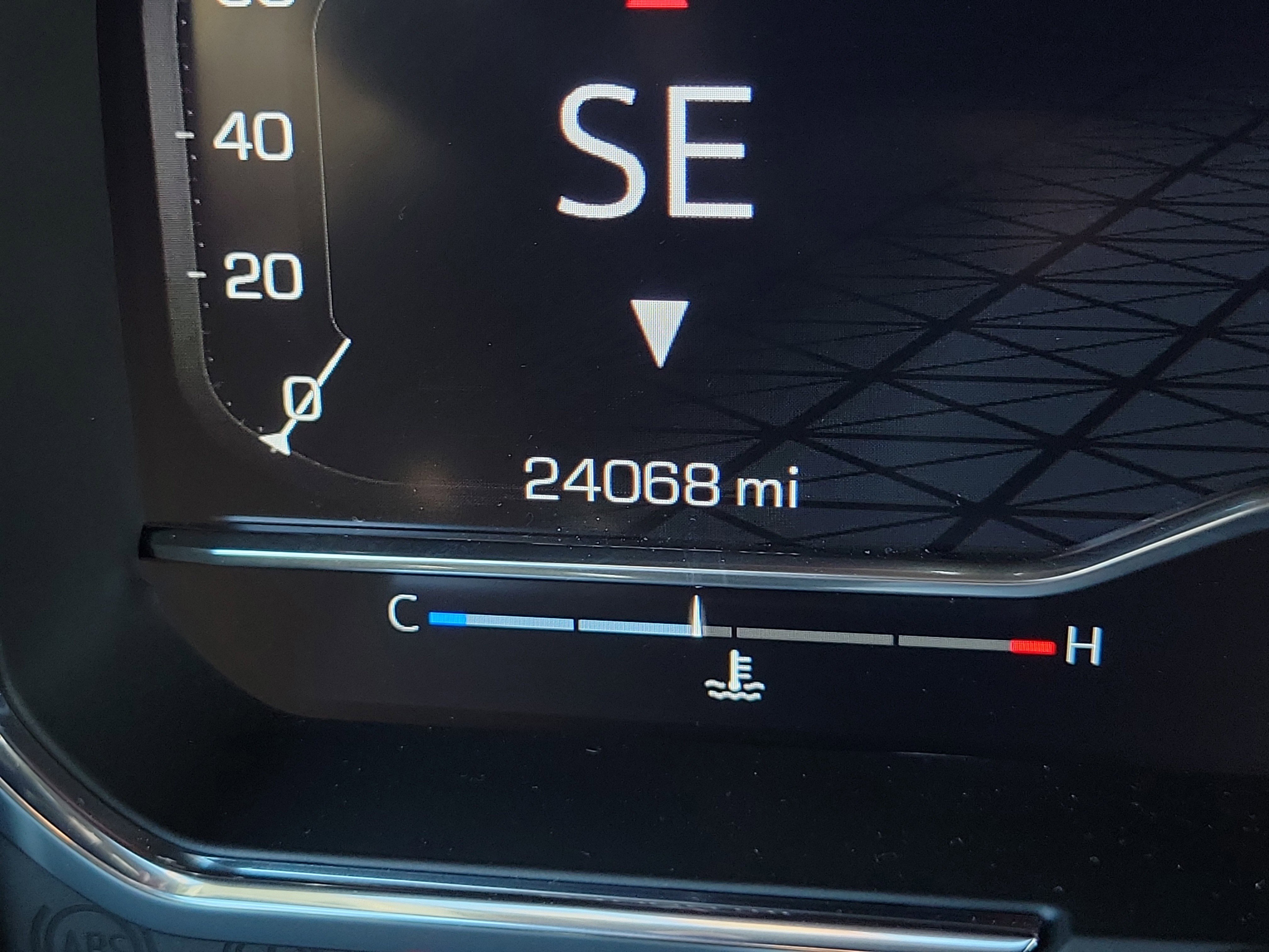 Used 2024 GMC Sierra 1500 AT4 w/ Technology Package image 34