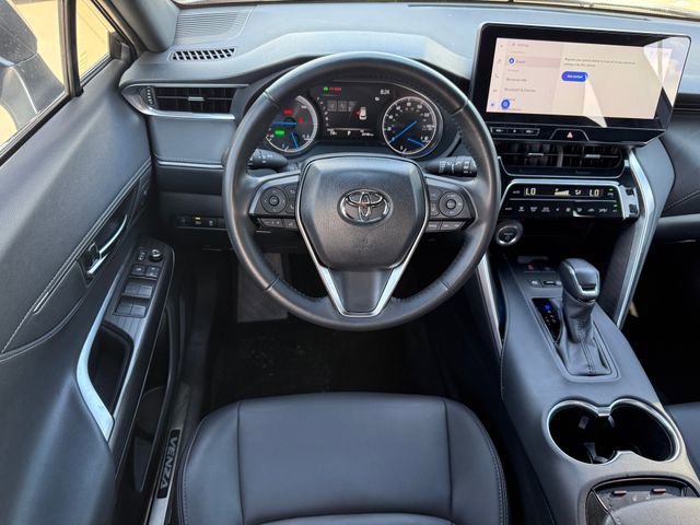 Used 2024 Toyota Venza XLE image 24