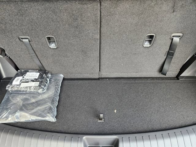 Used 2026 Hyundai Santa Fe SE image 24