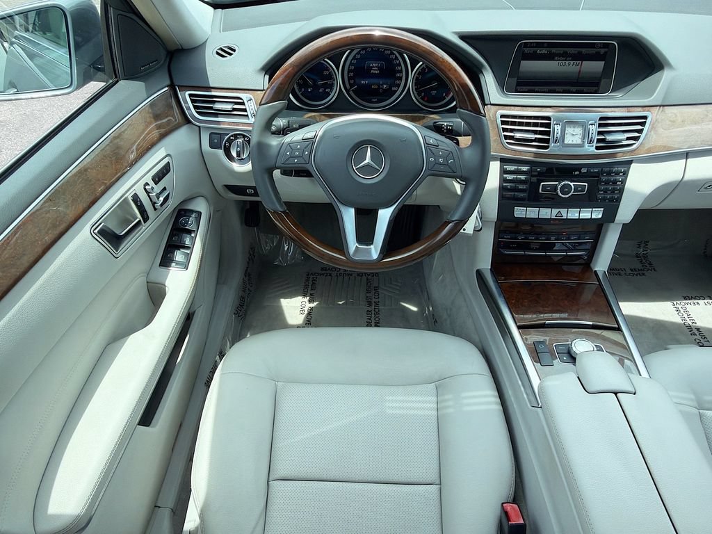 Used 2014 Mercedes-Benz E 350 4MATIC Sedan w/ Premium 1 Package image 15