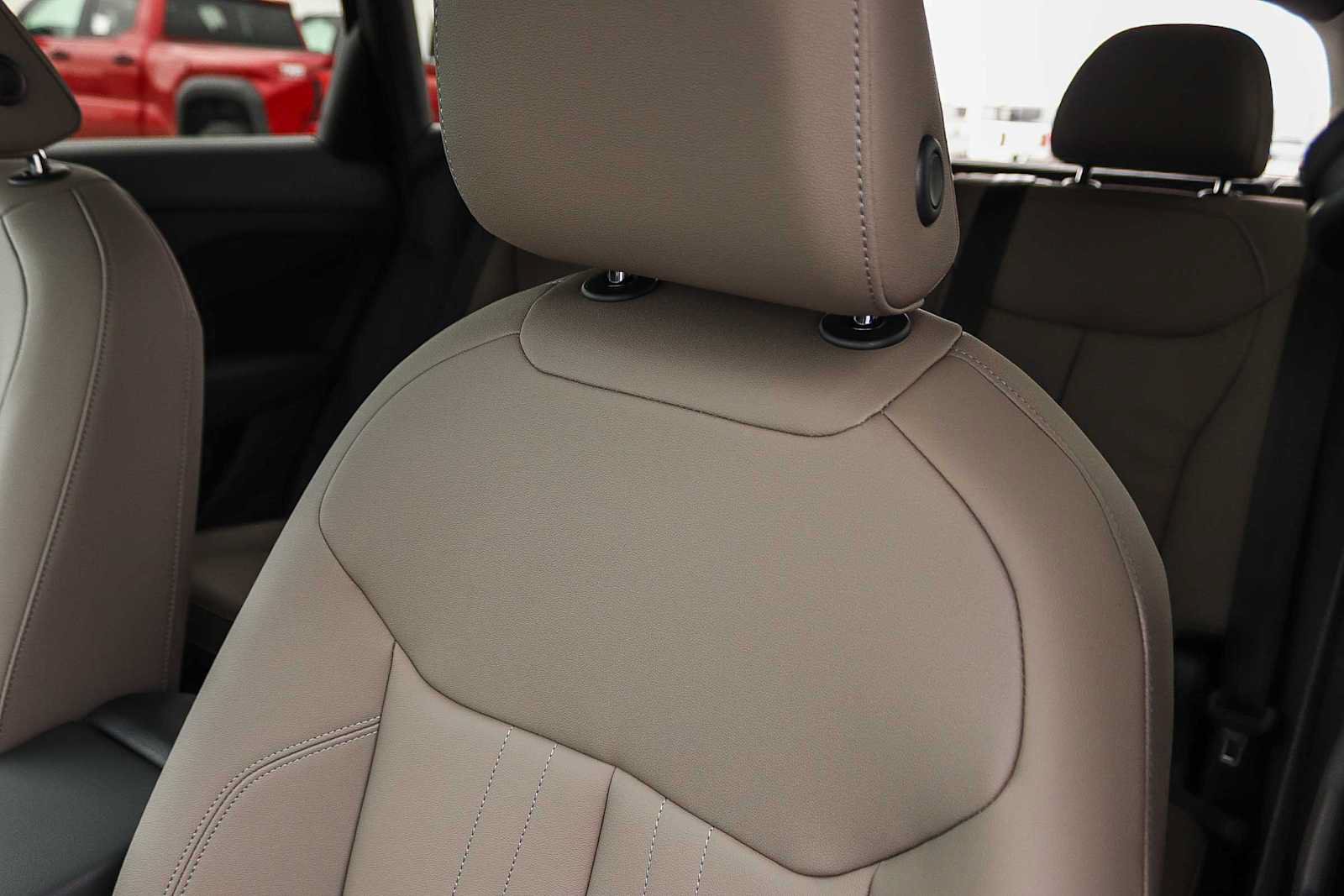 New 2026 Audi Q3 quattro 2.0T AWD/4WD image 33