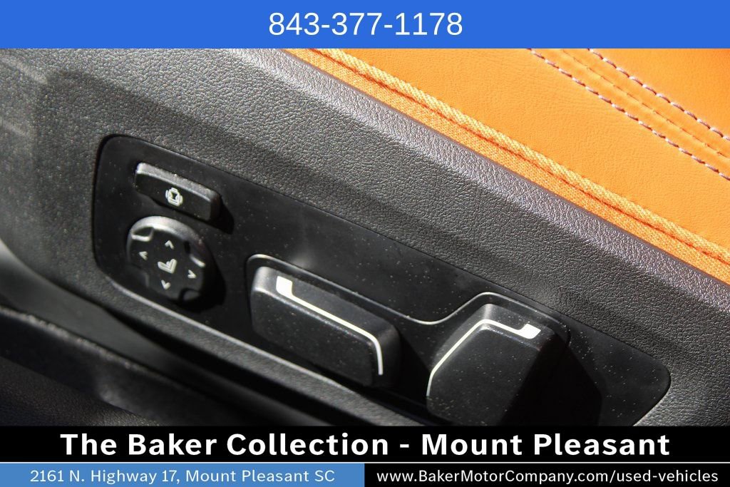 Used 2025 BMW M4 Coupe w/ Executive Package image 23