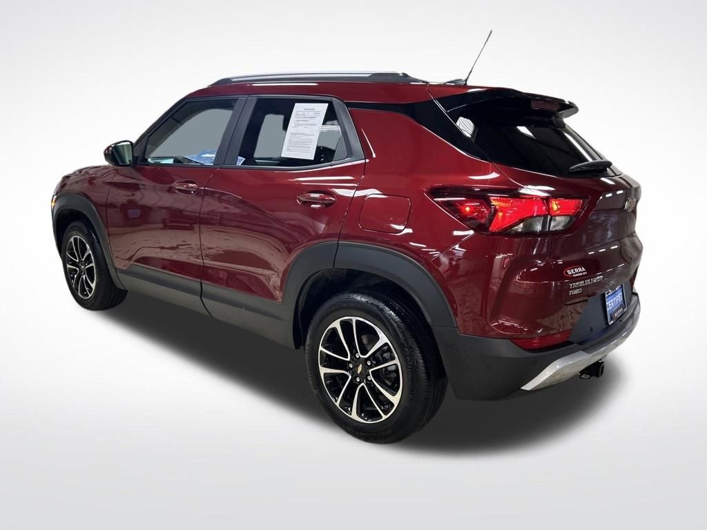 Certified 2024 Chevrolet TrailBlazer LT w/ LT Cold Weather Package image 3