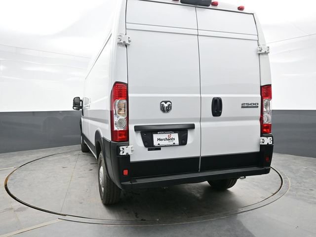 Used 2025 RAM ProMaster 2500 w/ Convenience Group image 5