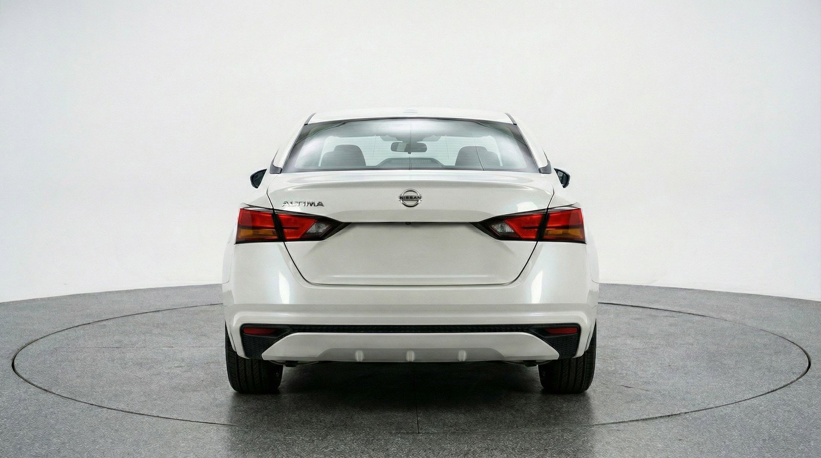 Used 2025 Nissan Altima 2.5 SV image 7