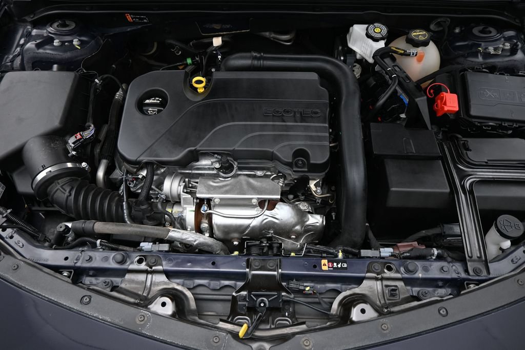 Used 2025 Chevrolet Malibu LT FWD image 15