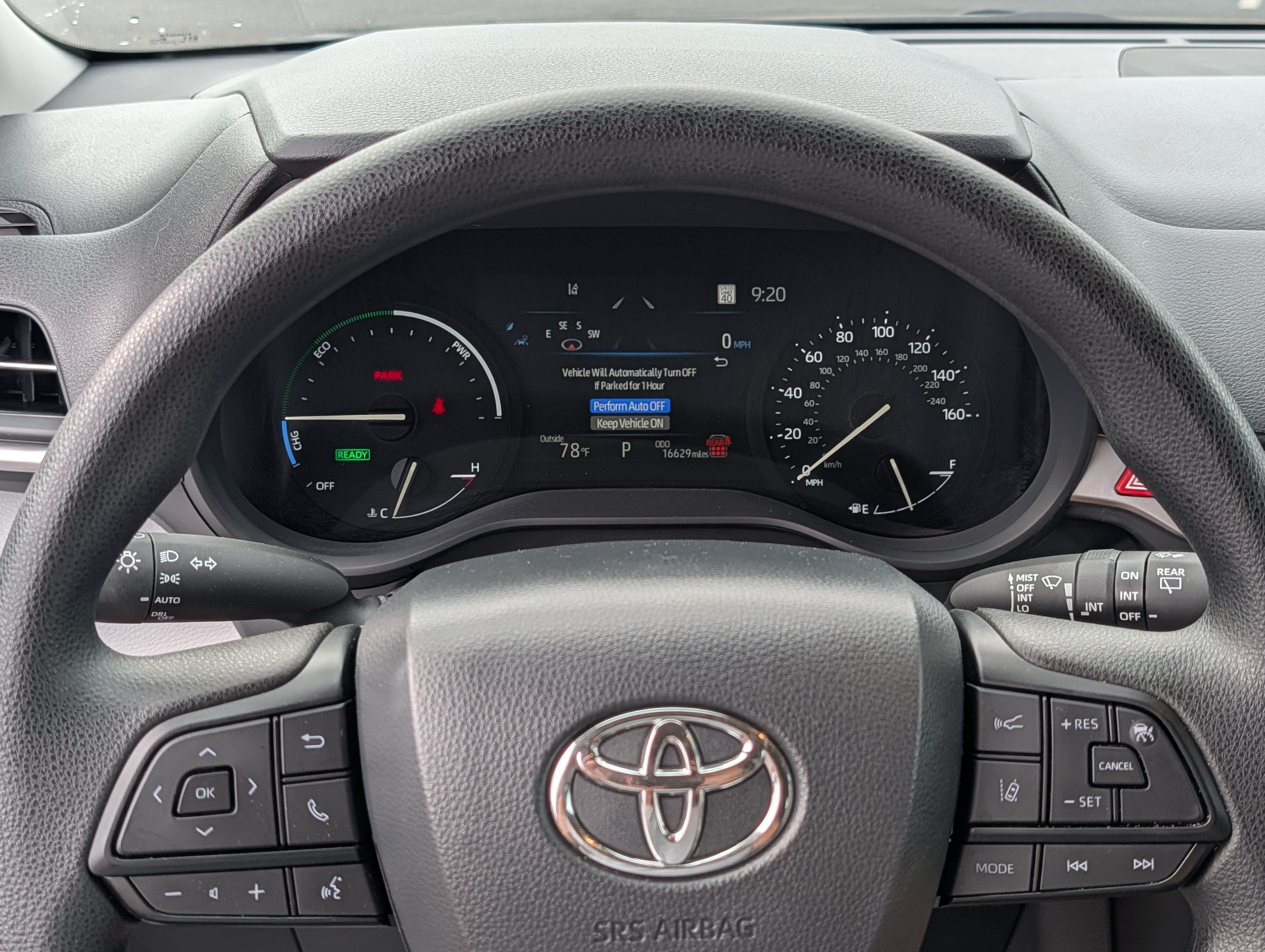 Certified 2026 Toyota Sienna LE FWD image 25
