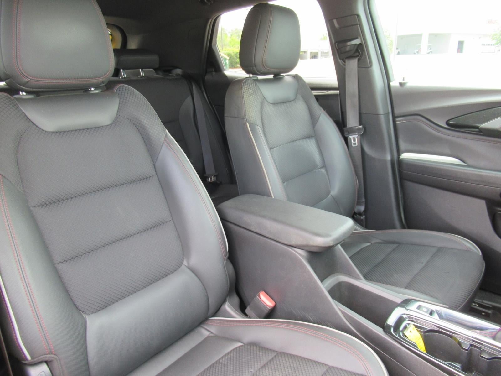 Used 2021 Chevrolet TrailBlazer RS w/ Technology Package FWD image 9