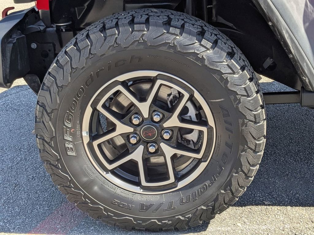 Used 2025 Jeep Wrangler Unlimited Rubicon image 27