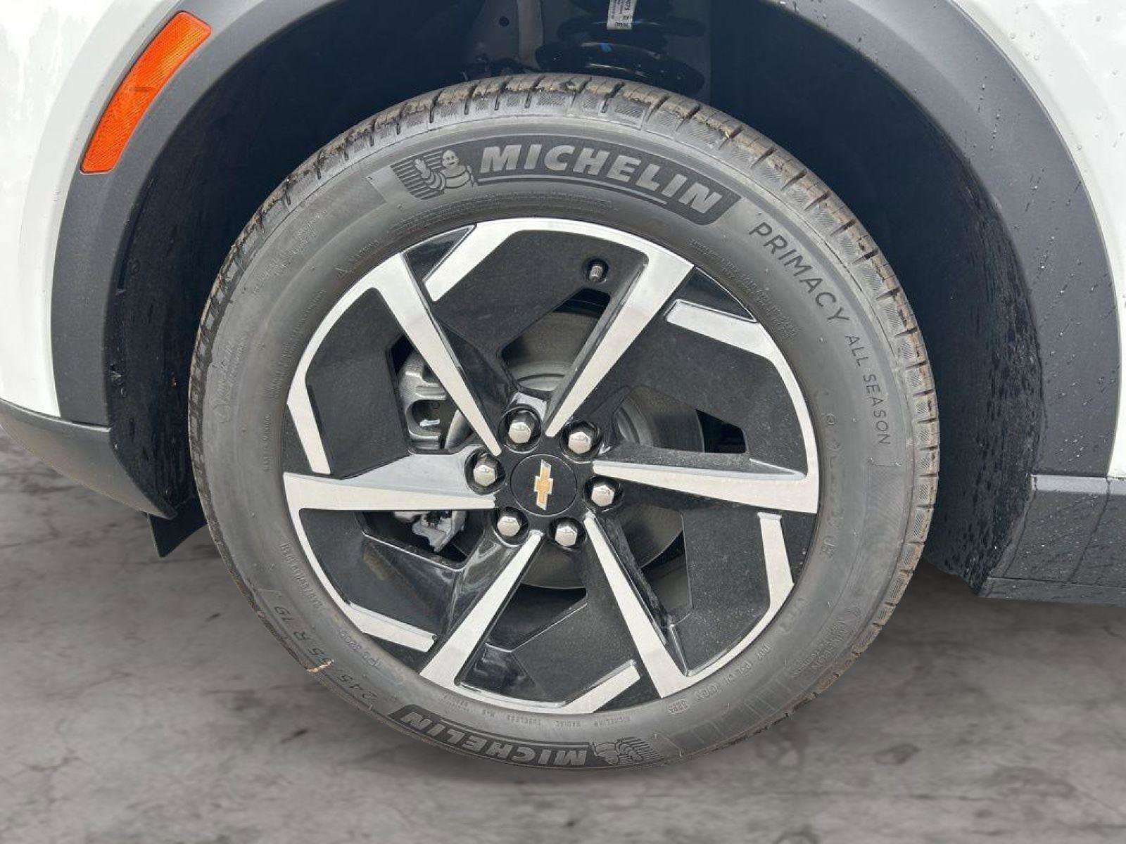 New 2026 Chevrolet Equinox EV LT FWD image 10