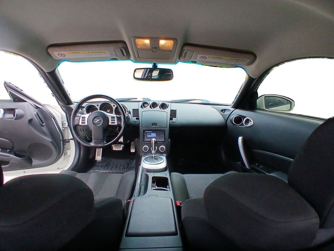 Used 2006 Nissan 350Z Enthusiast w/ (N93) Cargo Convenience Pkg image 15