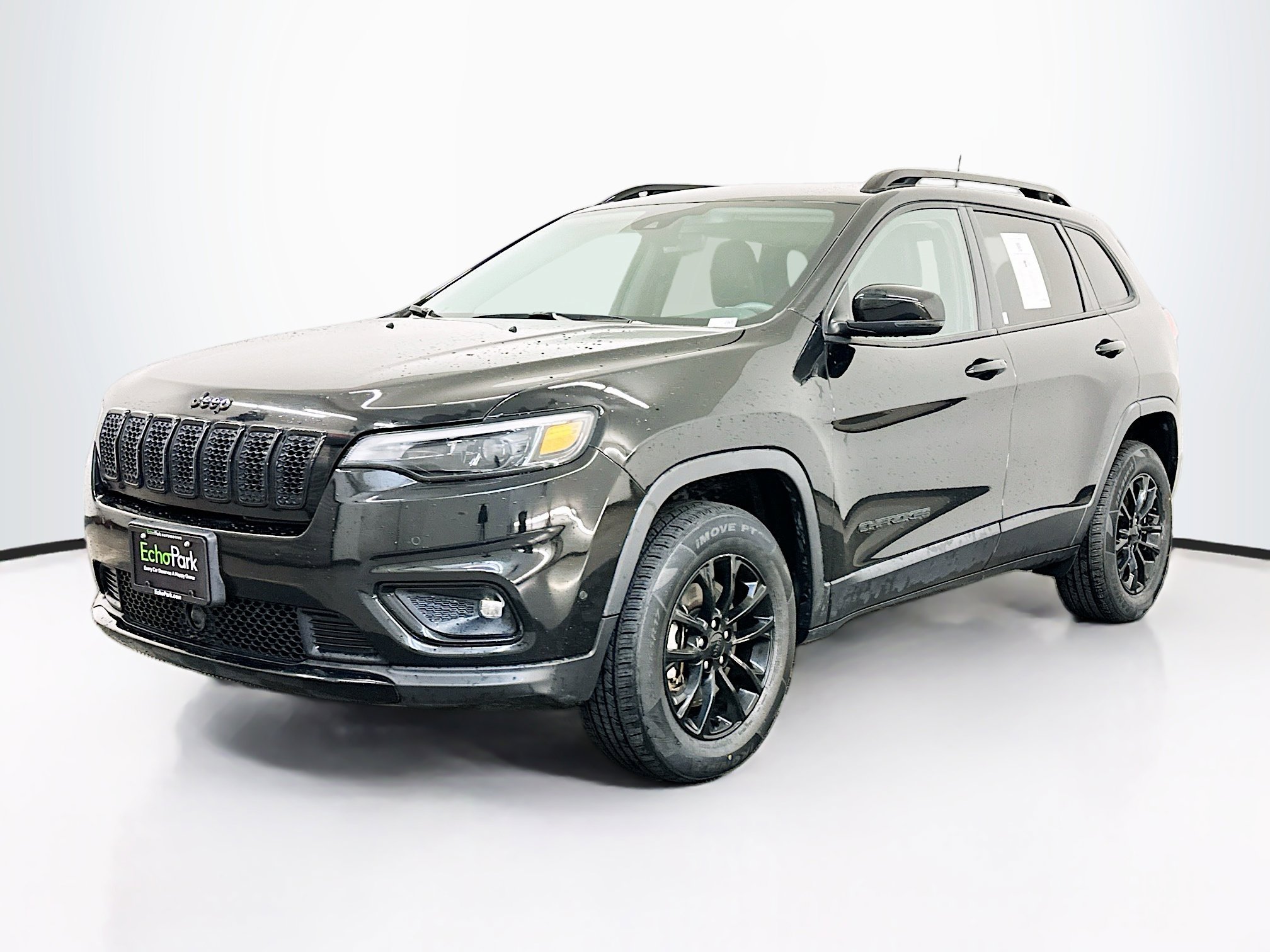 Used 2023 Jeep Cherokee Altitude Lux image 3
