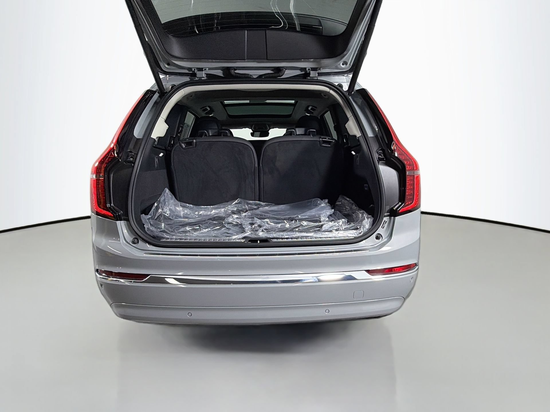 New 2026 Volvo XC90 B6 Core w/ Protection Package Premier AWD/4WD image 27