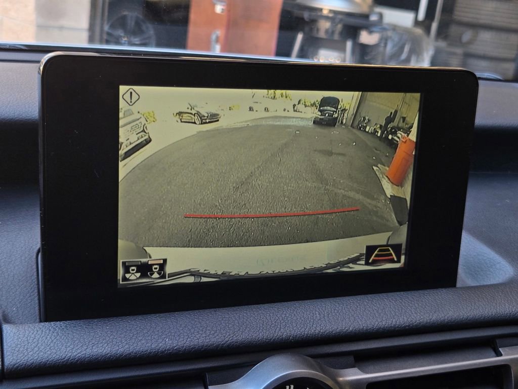 Used 2022 Lexus IS 300 300 w/ Premium Package image 15