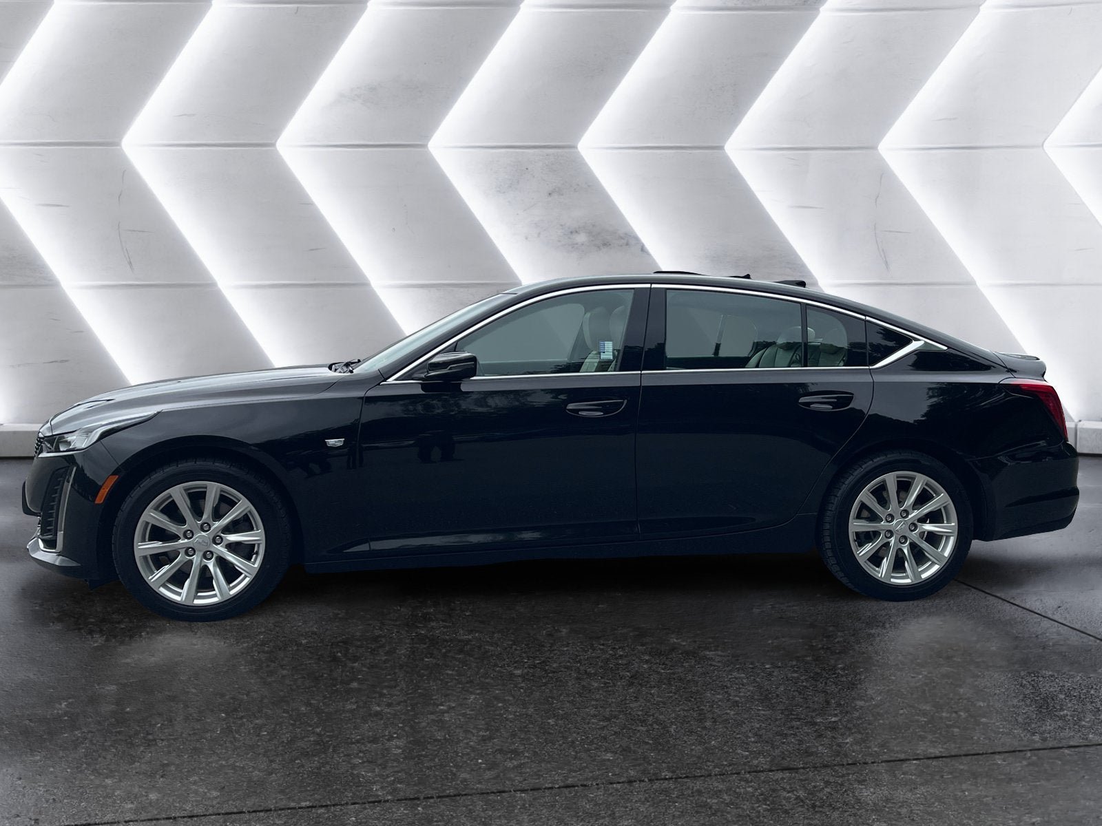 Certified 2023 Cadillac CT5 Luxury w/ Sun And Sound Package AWD/4WD image 3
