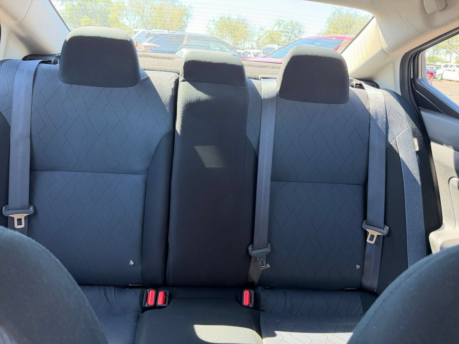 Used 2025 Nissan Versa SV FWD image 35
