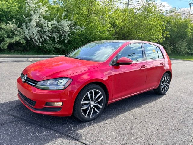 Used 2015 Volkswagen Golf S FWD image 1
