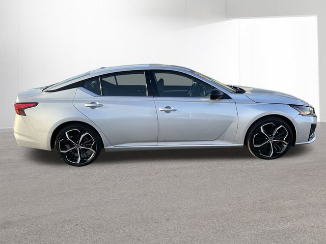 Certified 2024 Nissan Altima 2.5 SR image 33