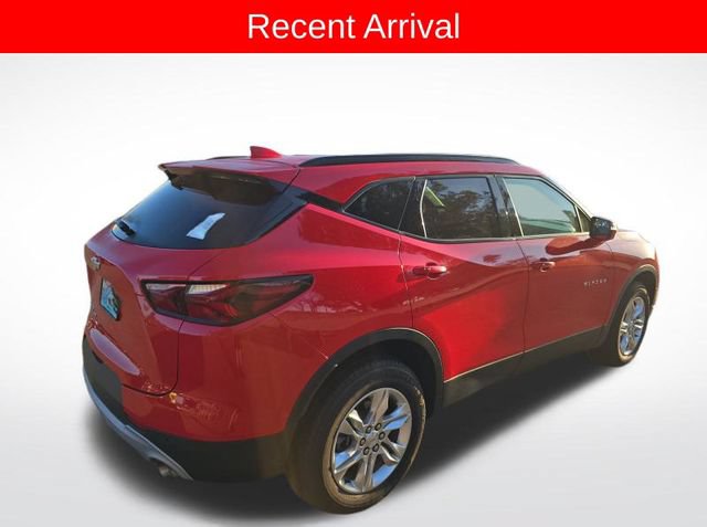 Used 2022 Chevrolet Blazer LT AWD/4WD image 2