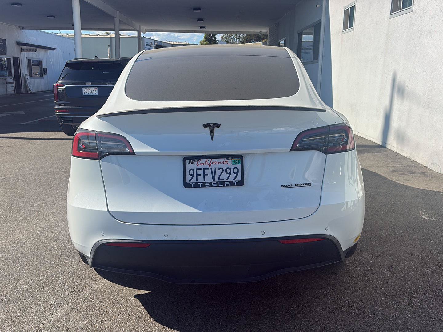 Used 2022 Tesla Model Y Performance AWD/4WD image 3