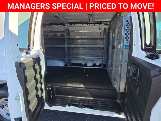 New 2025 Chevrolet Express 2500 w/ Driver Convenience Package RWD image 19