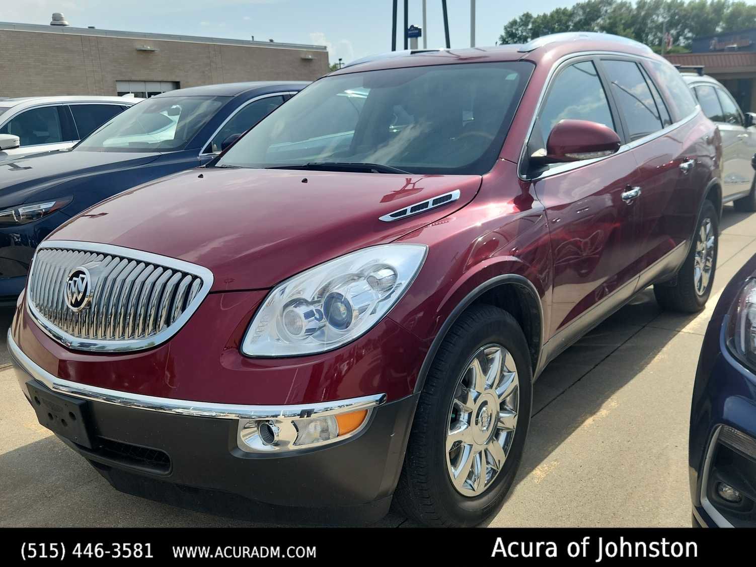 Used 2011 Buick Enclave CXL FWD image 1