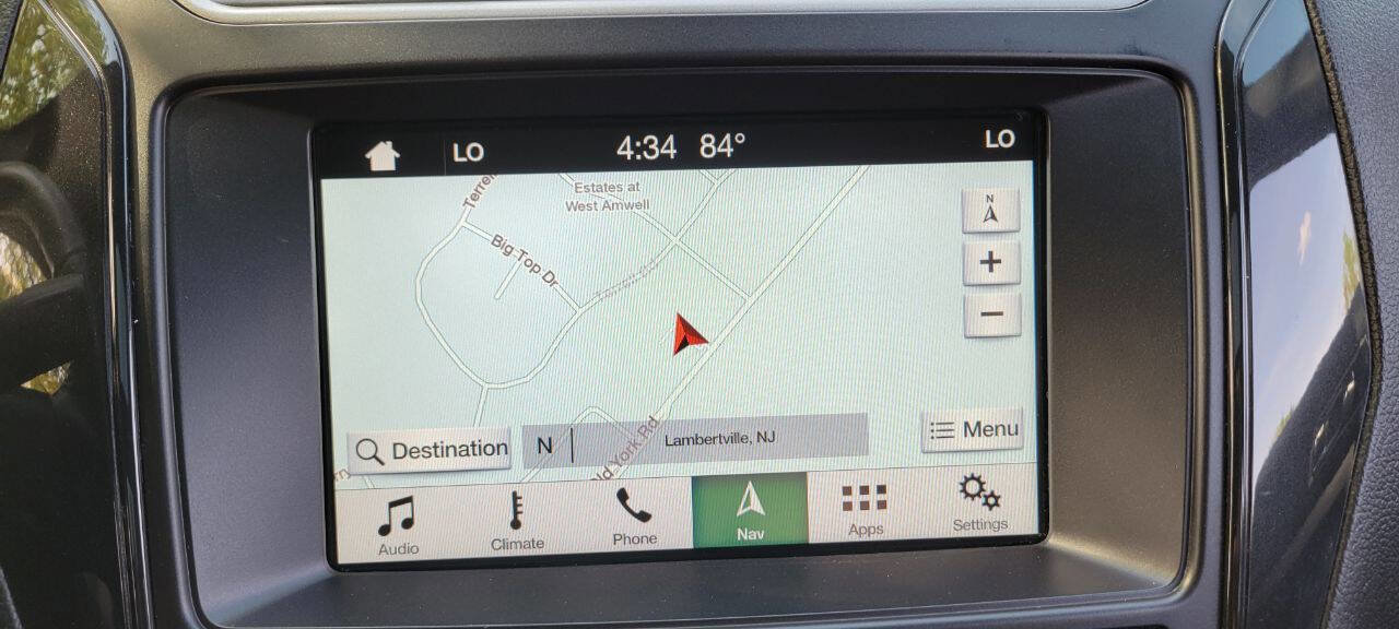 Used 2018 Ford Explorer XLT w/ Equipment Group 202A image 23