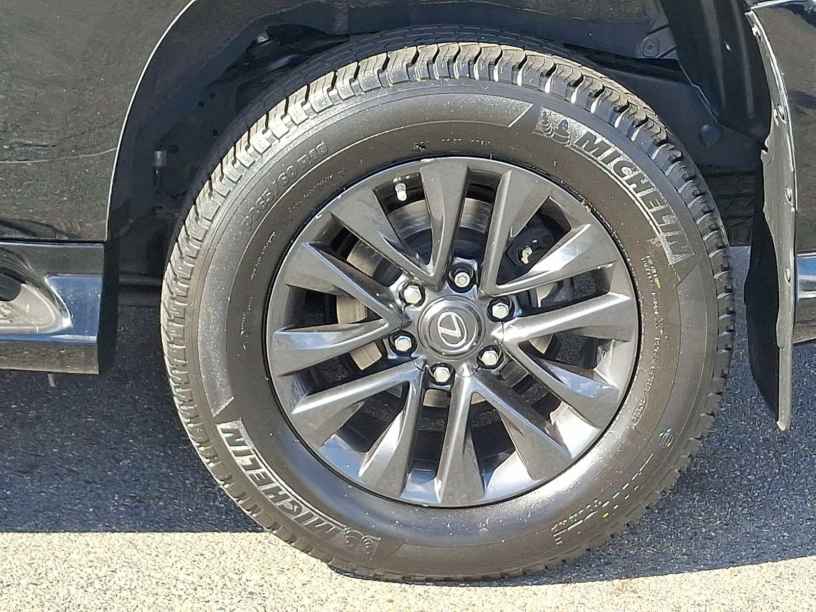 Used 2023 Lexus GX 460 Premium image 7