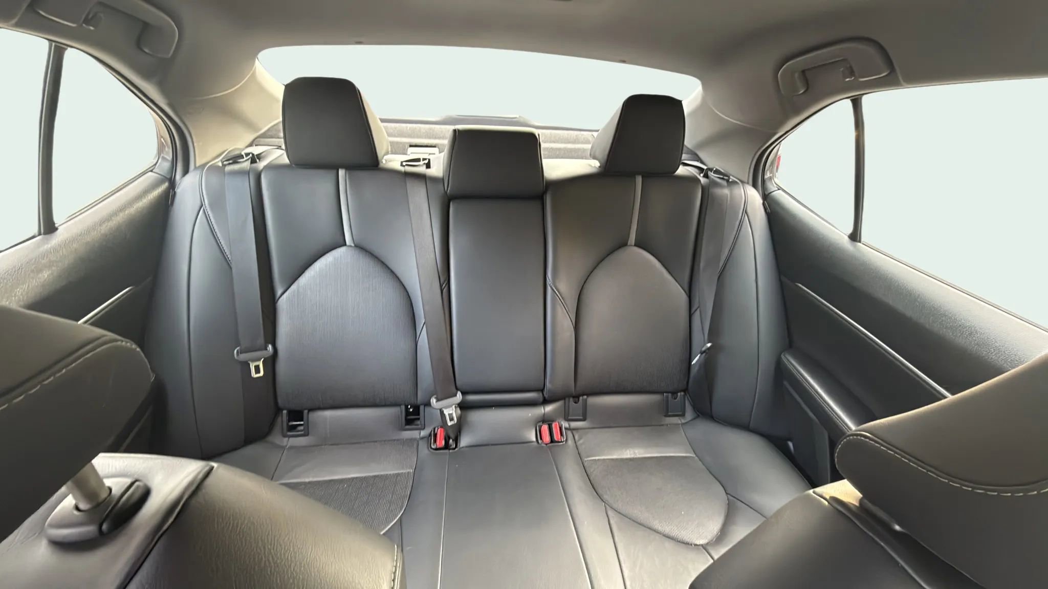 Used 2024 Toyota Camry XSE image 13