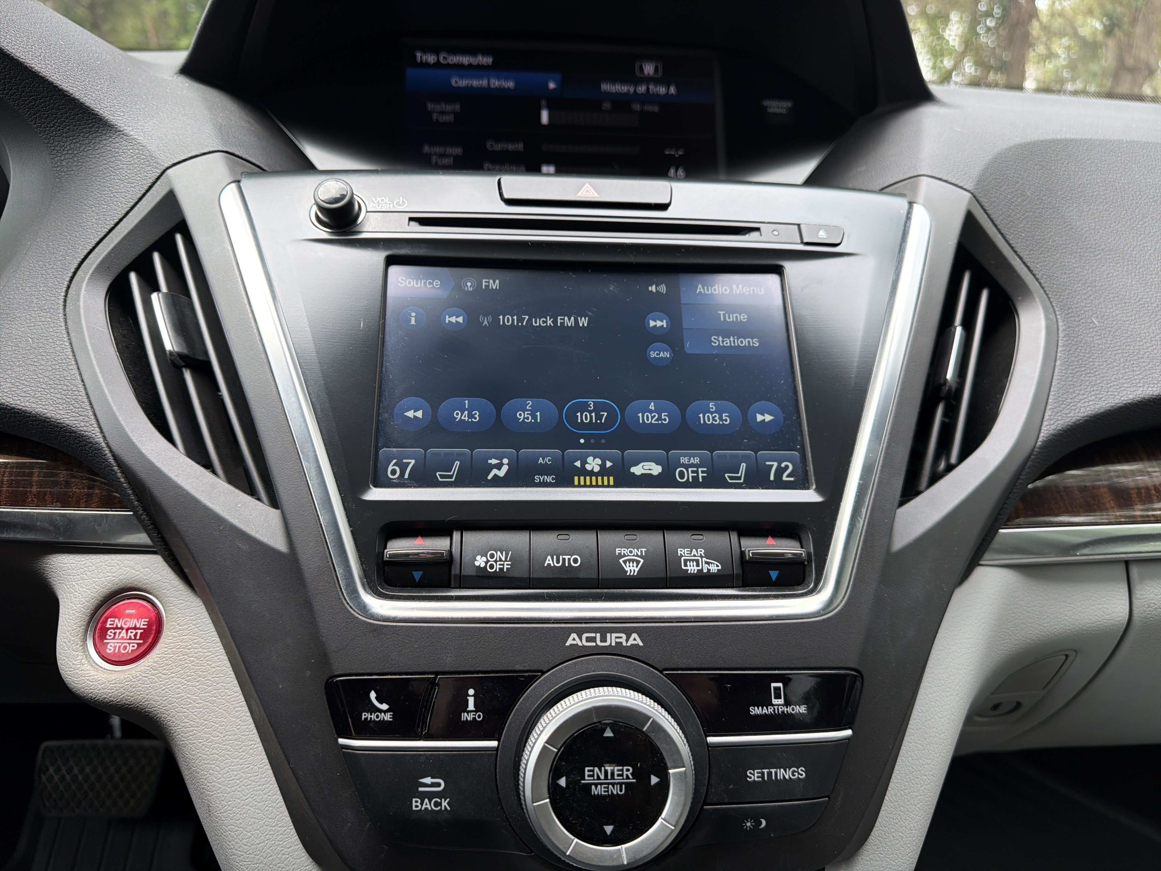 Used 2020 Acura MDX SH-AWD image 24