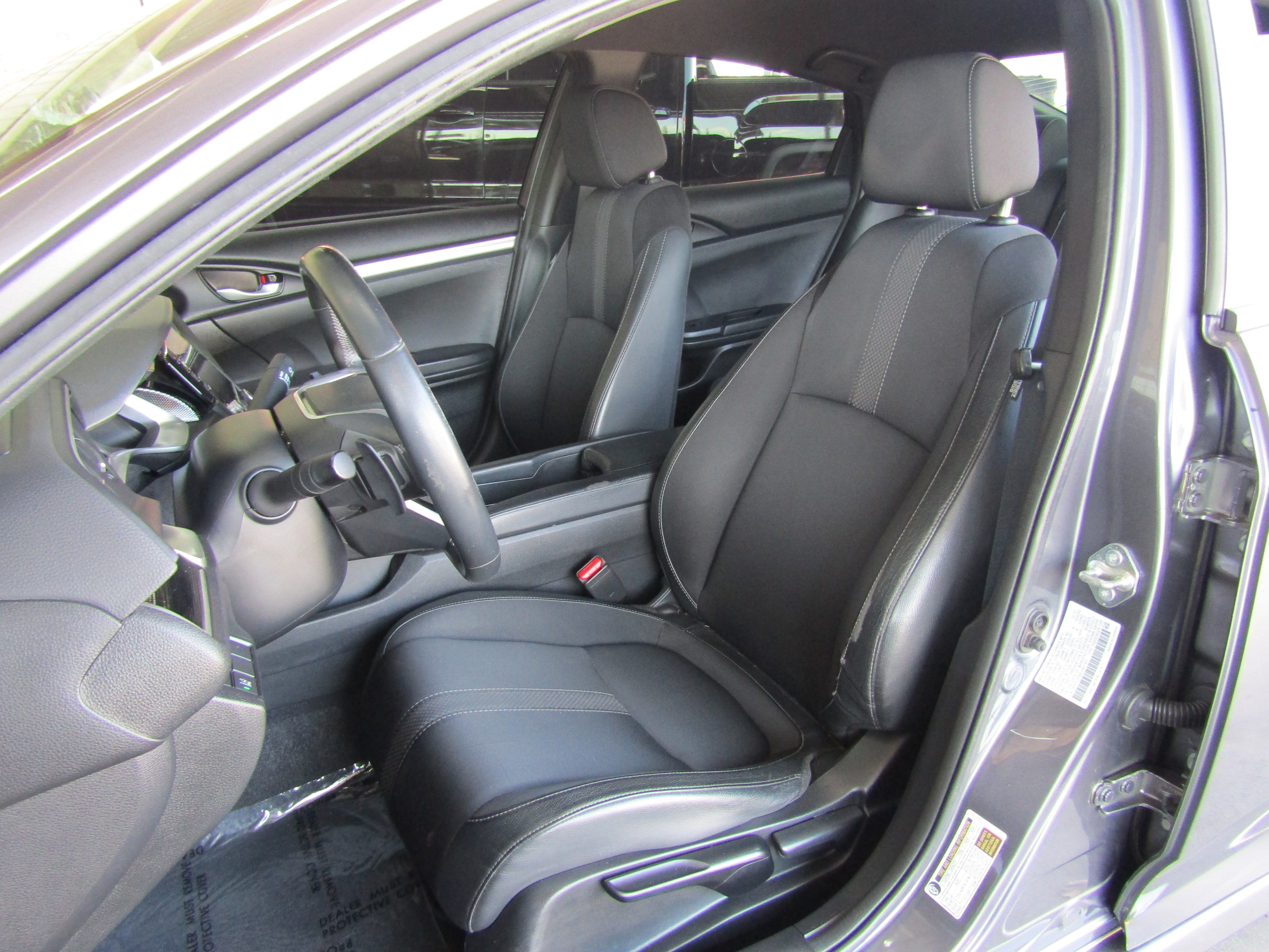 Used 2020 Honda Civic Sport image 8