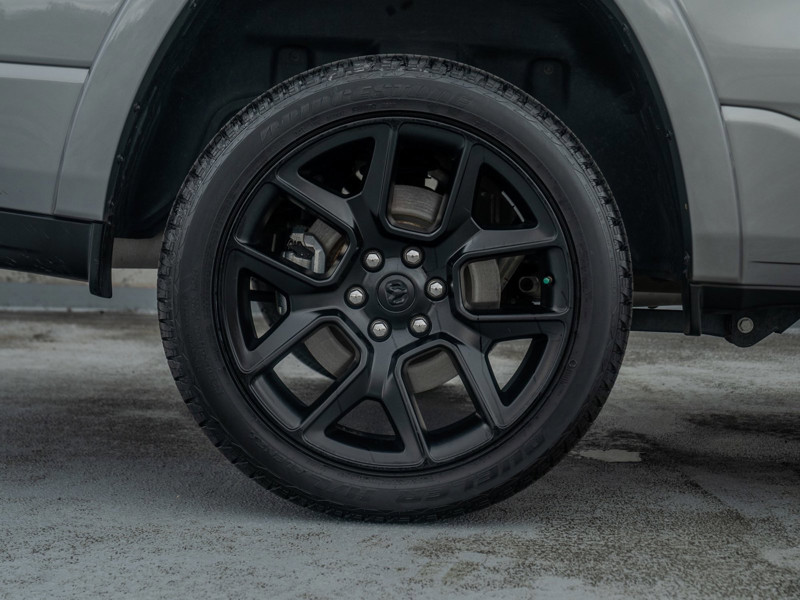 Used 2025 RAM 1500 Laramie w/ Night Edition image 14