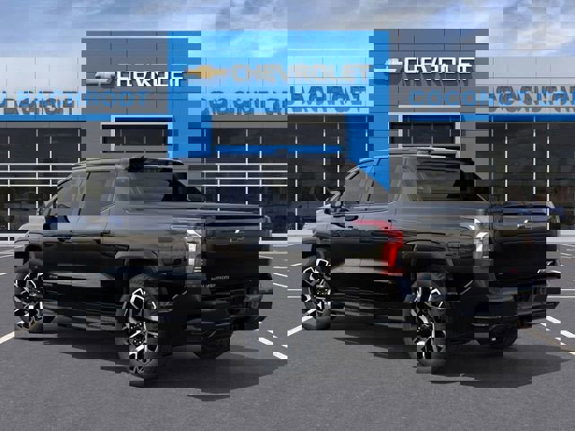 New 2024 Chevrolet Silverado EV RST image 3