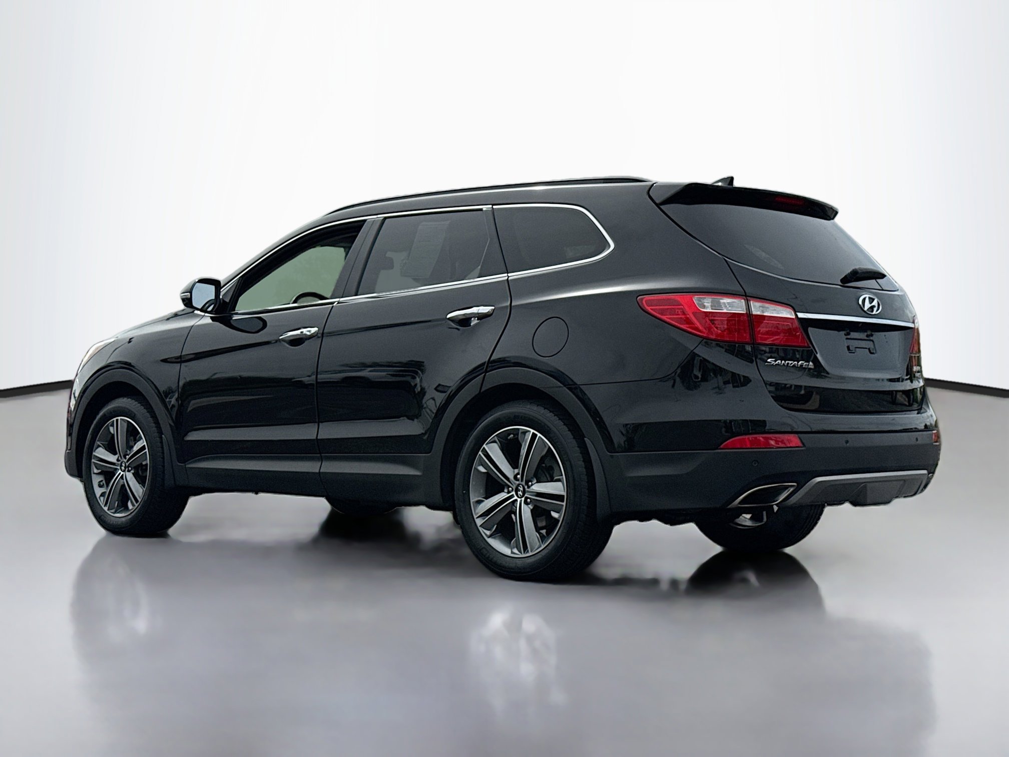 Used 2016 Hyundai Santa Fe Limited w/ Option Group 04 AWD/4WD image 15