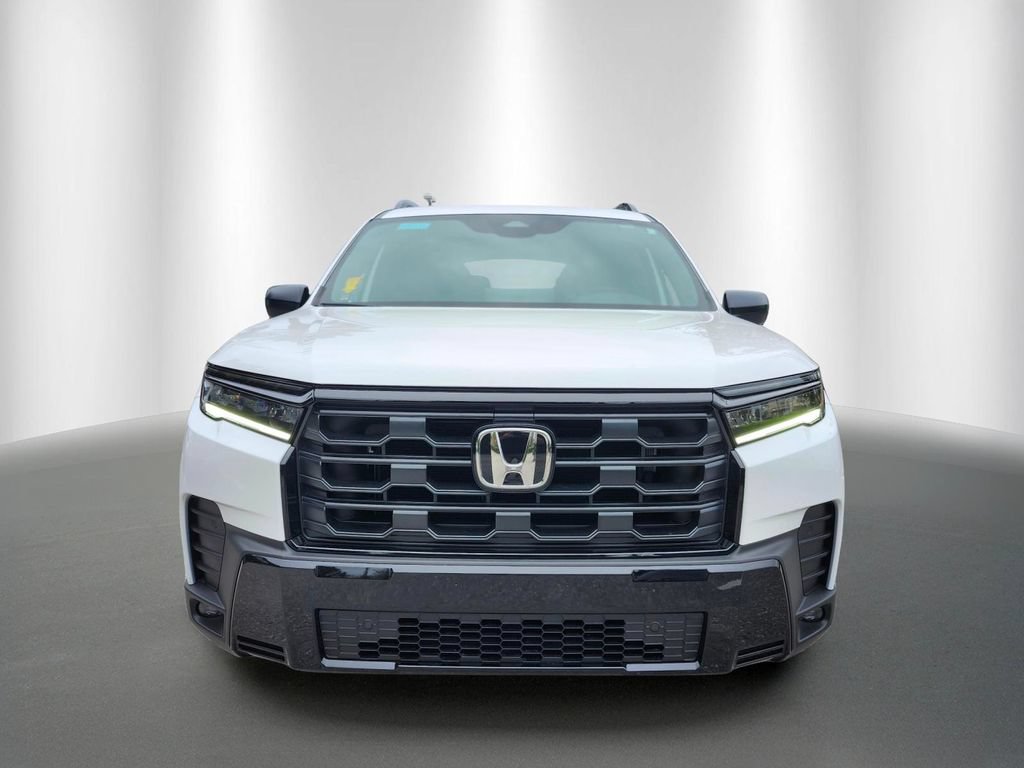 New 2026 Honda Pilot Sport image 2