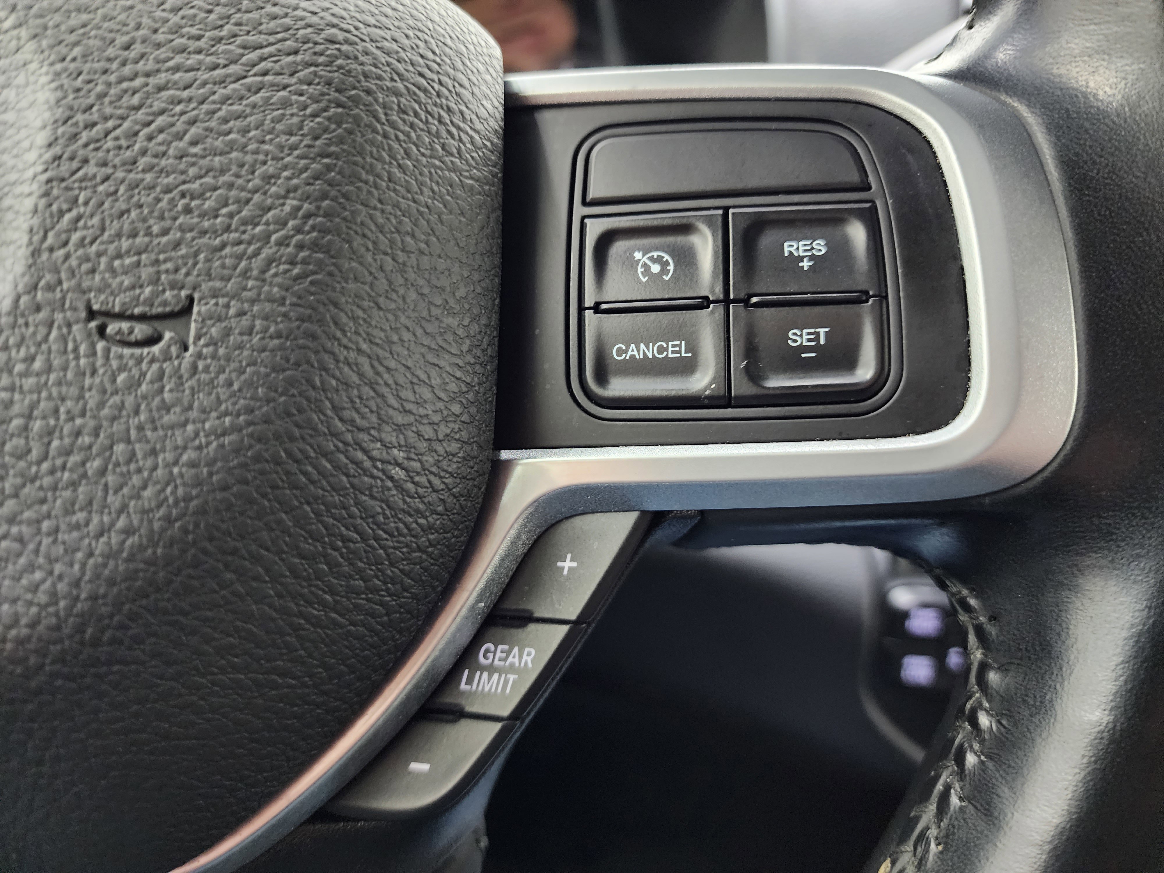 Used 2022 RAM 2500 Big Horn w/ Night Edition image 17