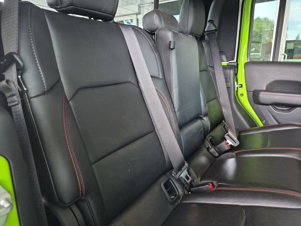 Used 2021 Jeep Gladiator Rubicon AWD/4WD image 17