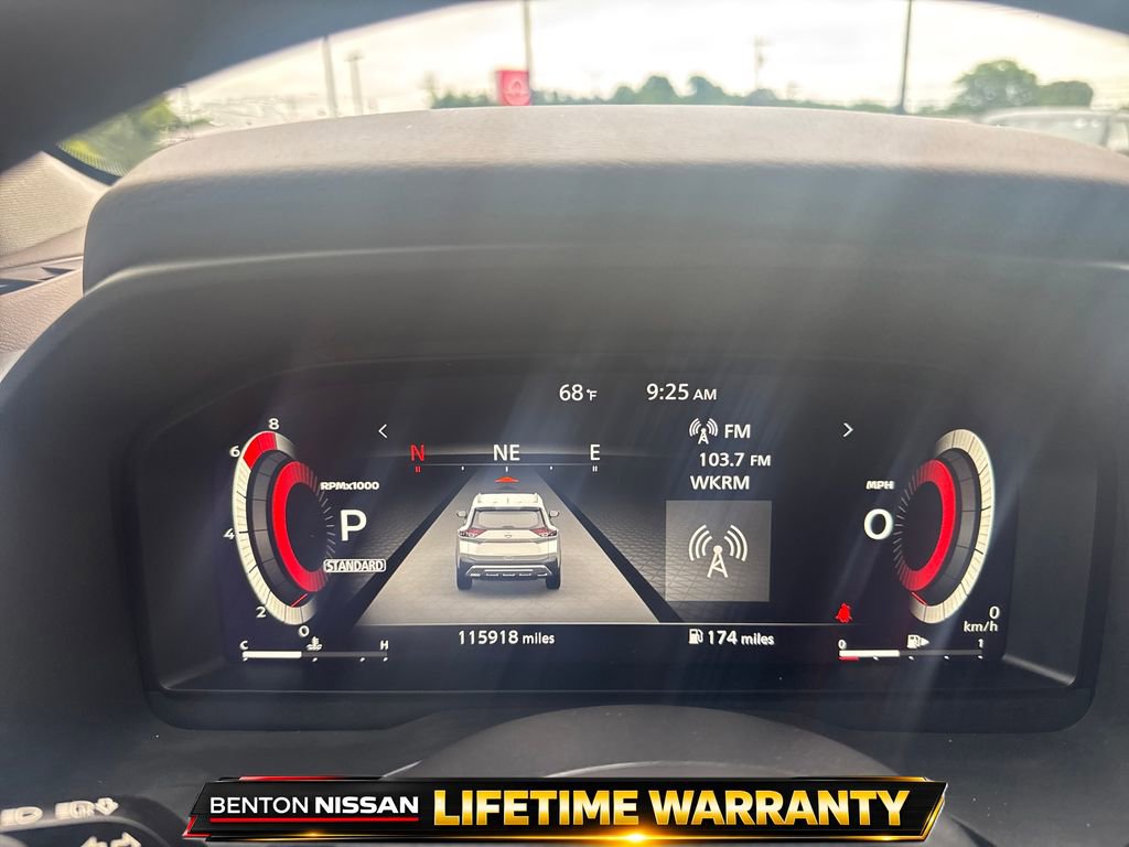 Used 2021 Nissan Rogue Platinum FWD image 14