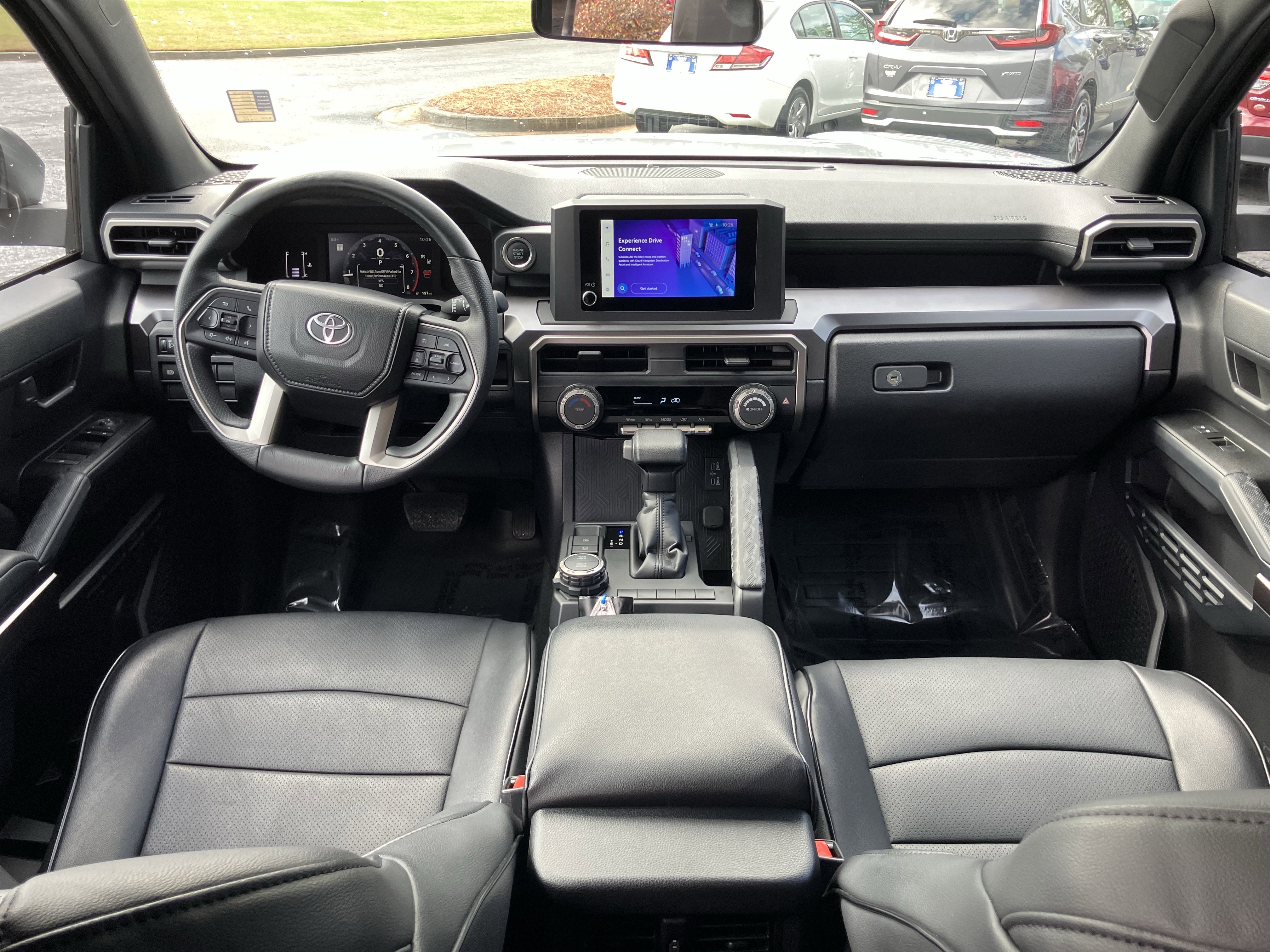 Used 2025 Toyota 4Runner SR5 AWD/4WD image 31