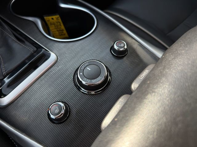 Used 2019 INFINITI QX60 Luxe w/ Essential Package image 30