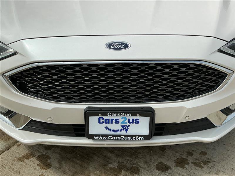 Used 2017 Ford Fusion Platinum image 12