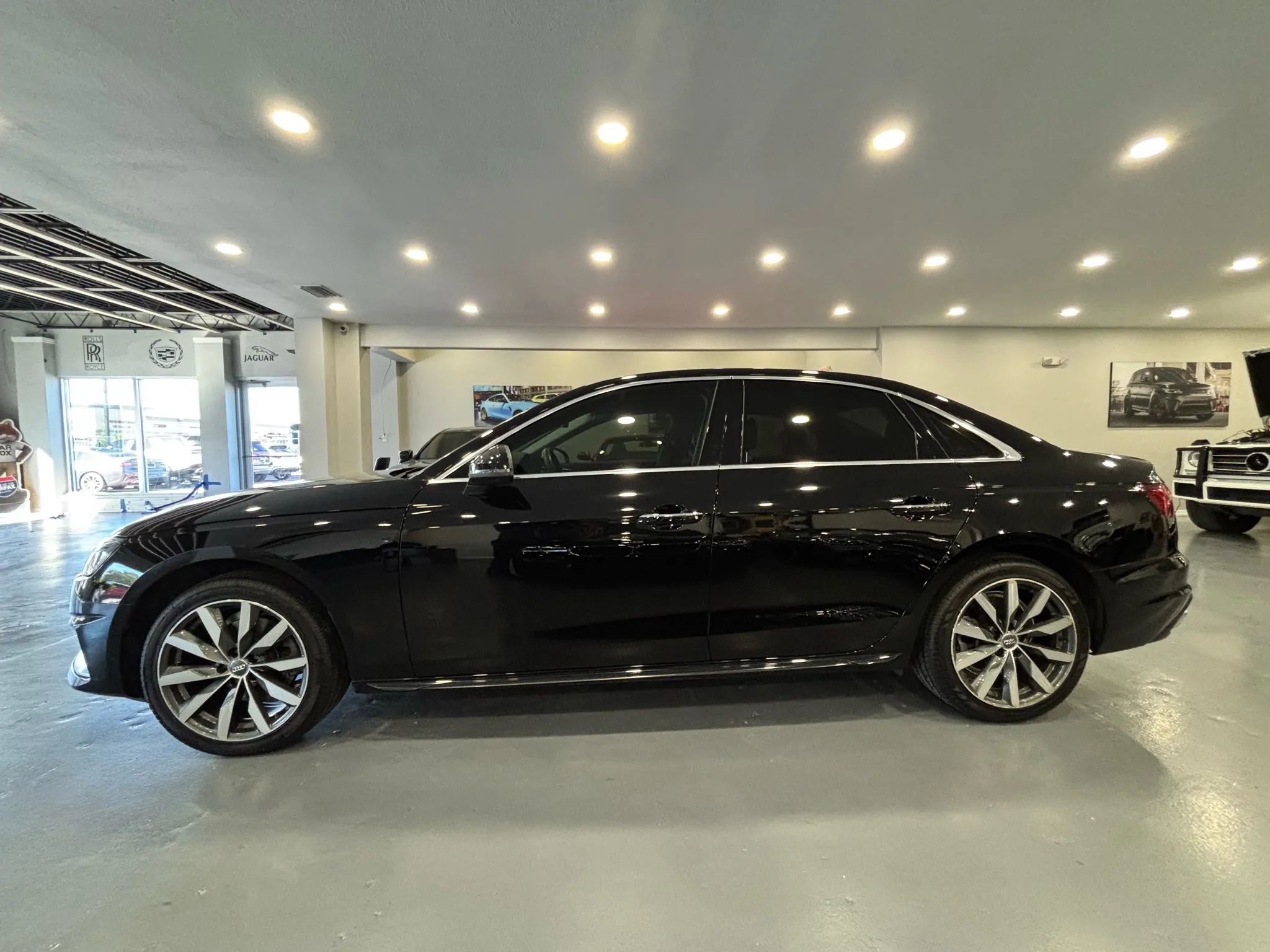 Used 2021 Audi A4 2.0T Premium w/ Convenience Package AWD/4WD image 4