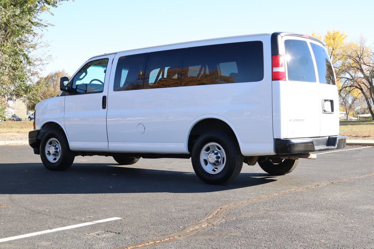 Used 2017 Chevrolet Express 2500 LS image 7
